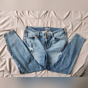 Torrid | Jegging Skinny Jeans | Super Soft | 16 R